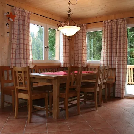 Alpenferienhaus Dachstein-west * 애나버그임라메탈
